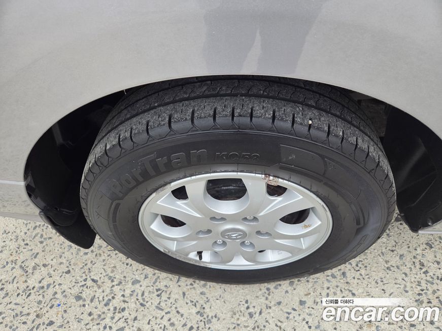 Hyundai Starex 2013