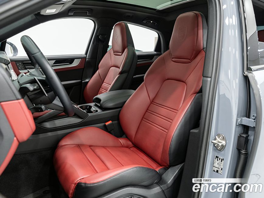 Porsche Cayenne 2024