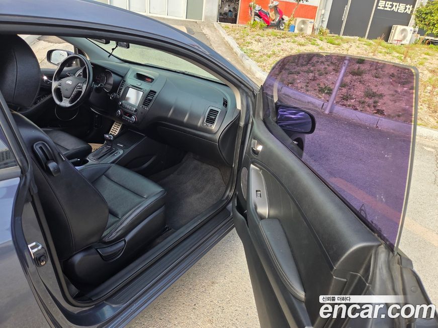 Kia K3 2015