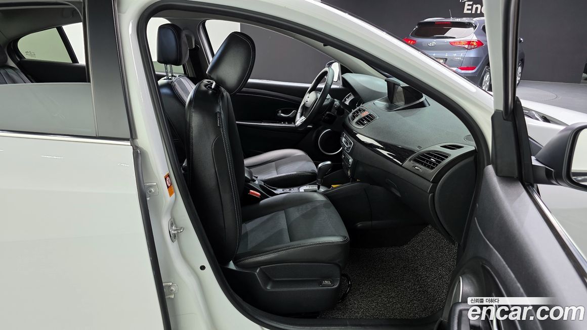 Renault-KoreaSamsung SM3 2015