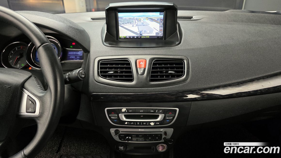 Renault-KoreaSamsung SM3 2015