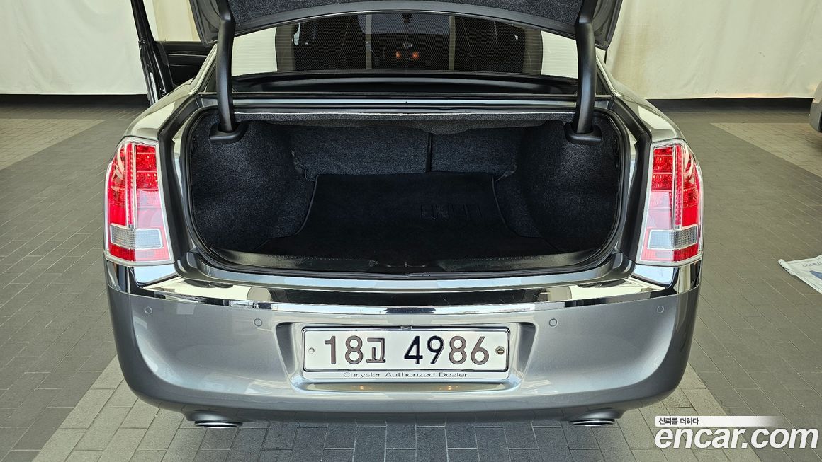 Chrysler 300C 2012