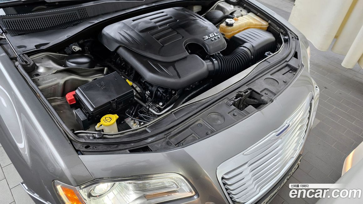Chrysler 300C 2012