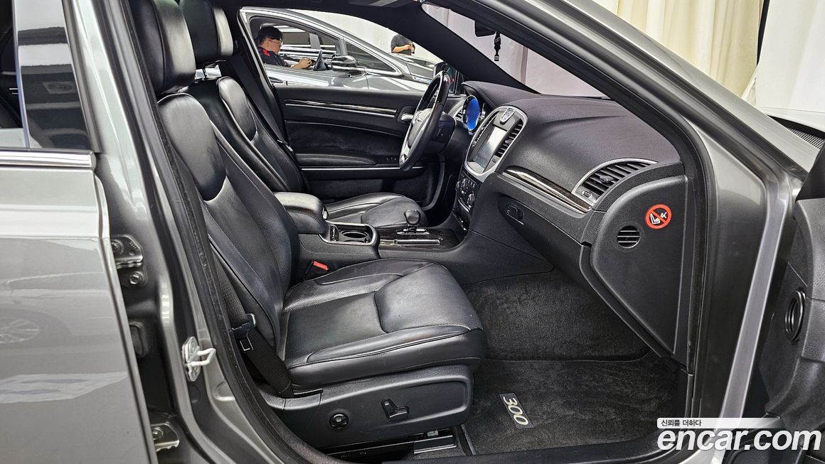 Chrysler 300C 2012