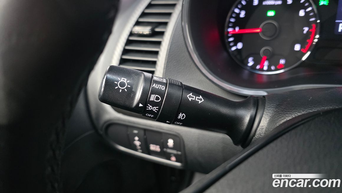 Kia K3 2013