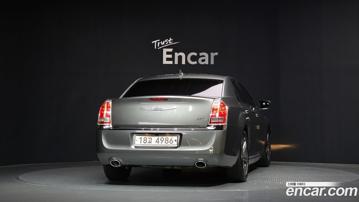 Chrysler 300C 2012