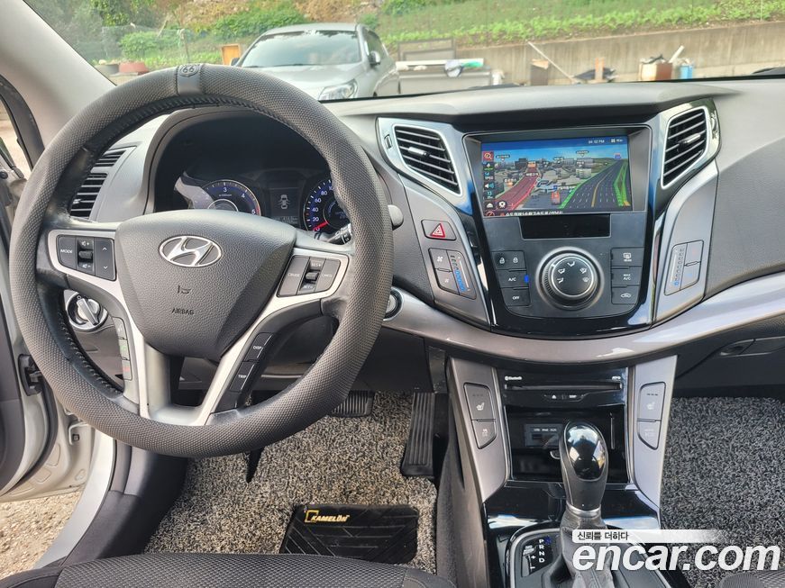 Hyundai i40 2012
