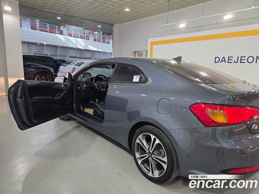Kia K3 2015