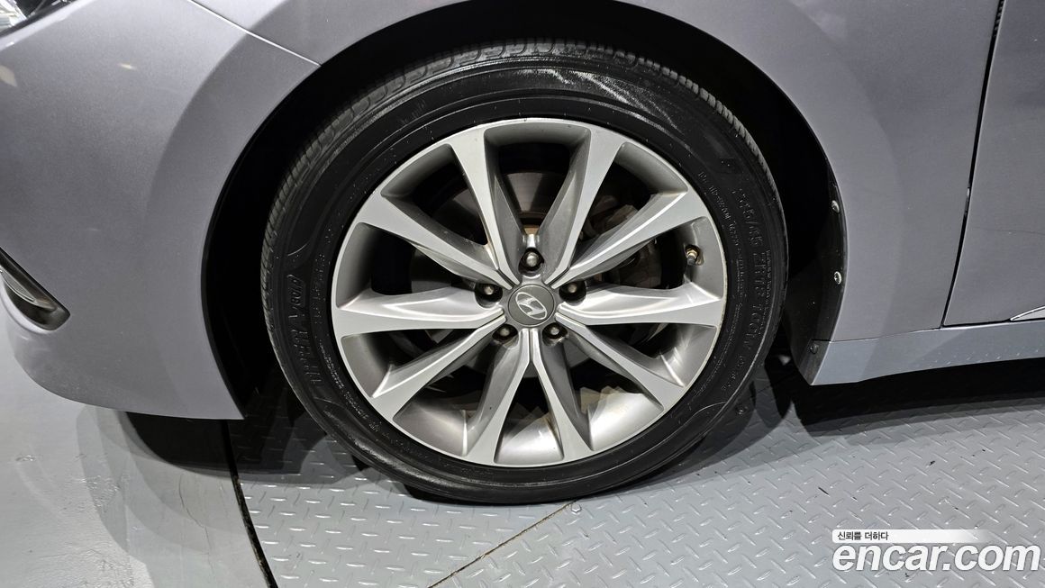 Hyundai Grandeur 2016