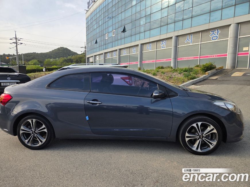Kia K3 2015