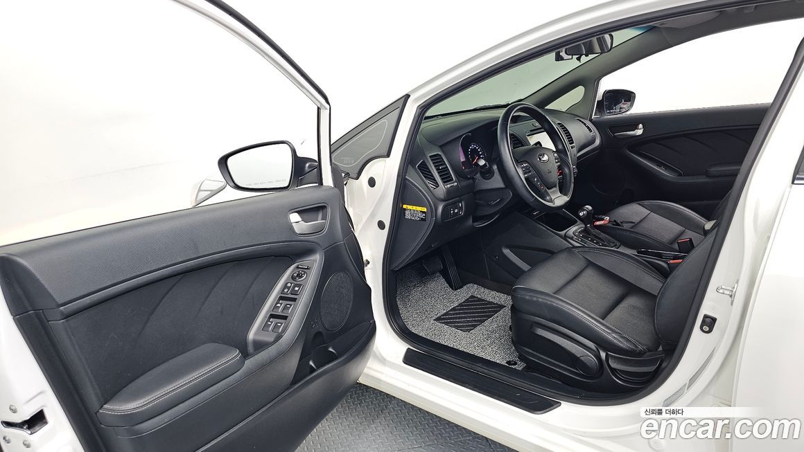 Kia K3 2015