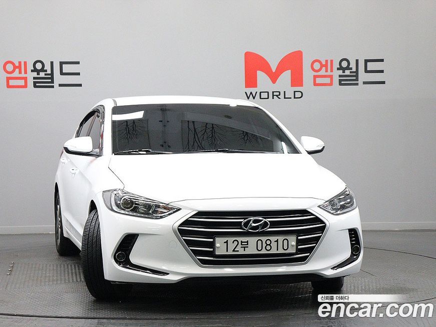 Hyundai AVANTE 2016