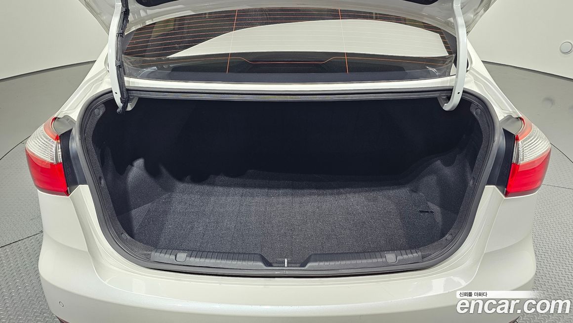 Kia K3 2015