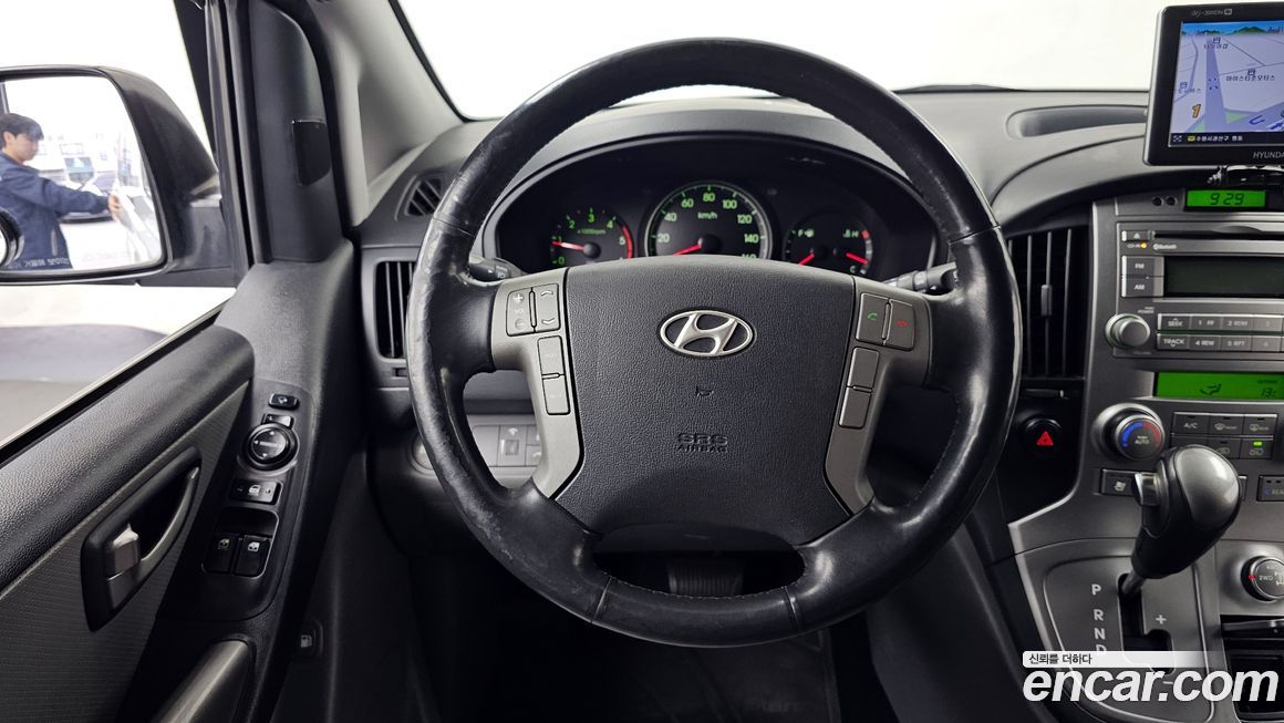 Hyundai Starex 2016
