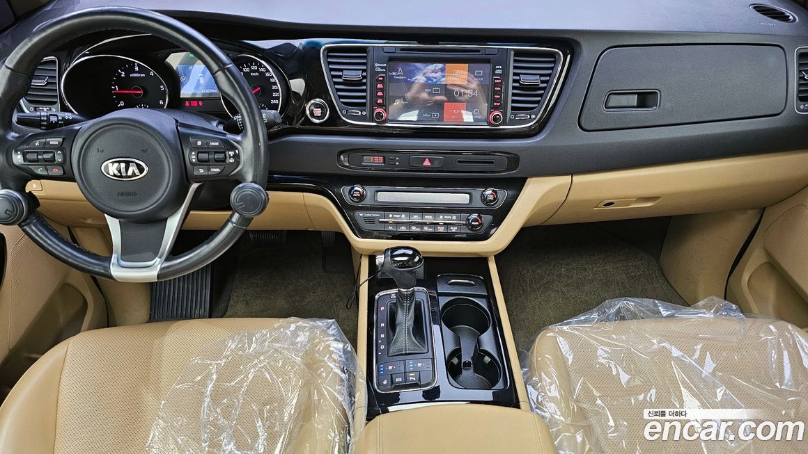 Kia Canival 2016
