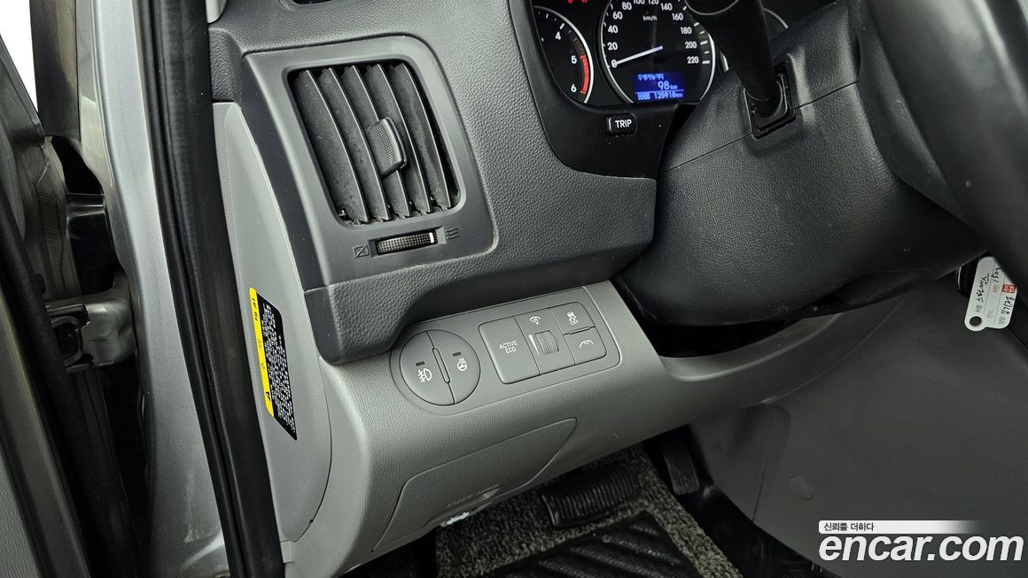Hyundai Starex 2019