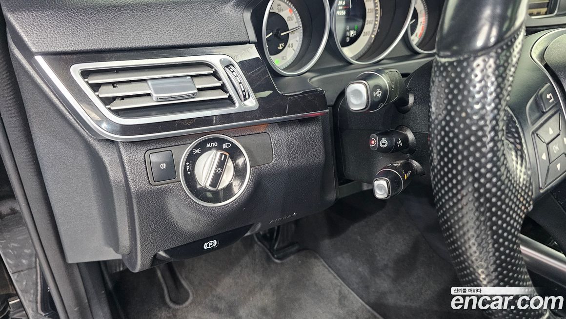 Mercedes-Benz E-Class 2015