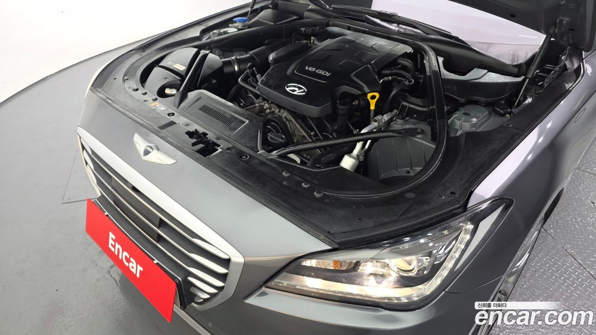 Hyundai Genesis 2016