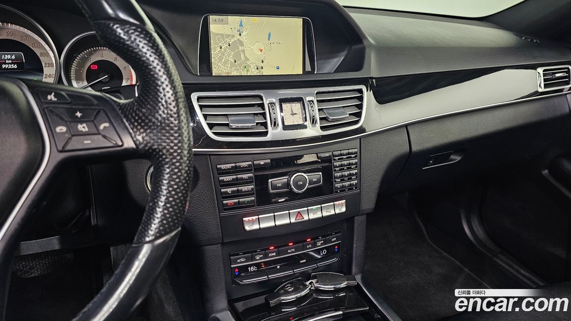 Mercedes-Benz E-Class 2015