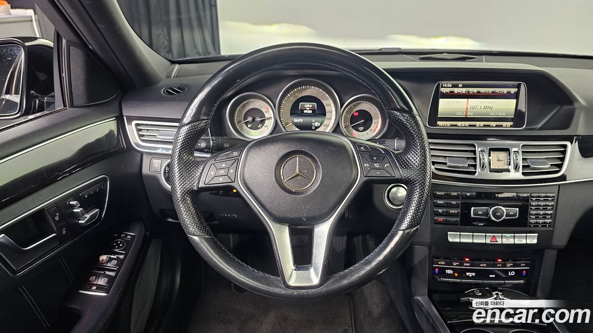 Mercedes-Benz E-Class 2015