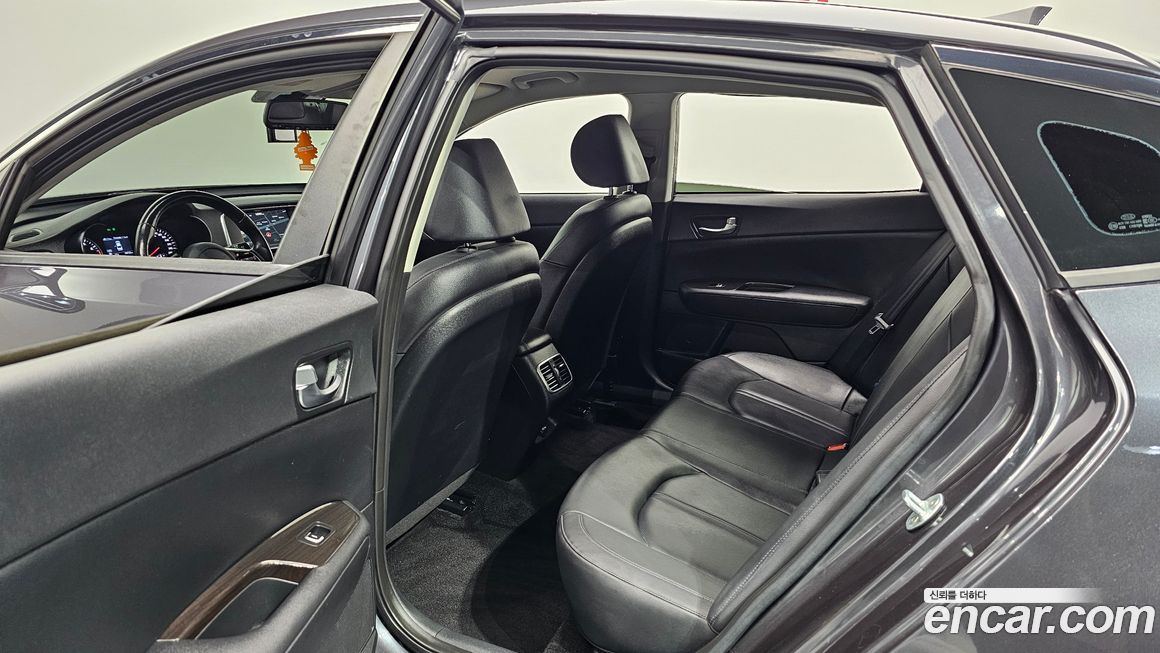 Kia K5 2019