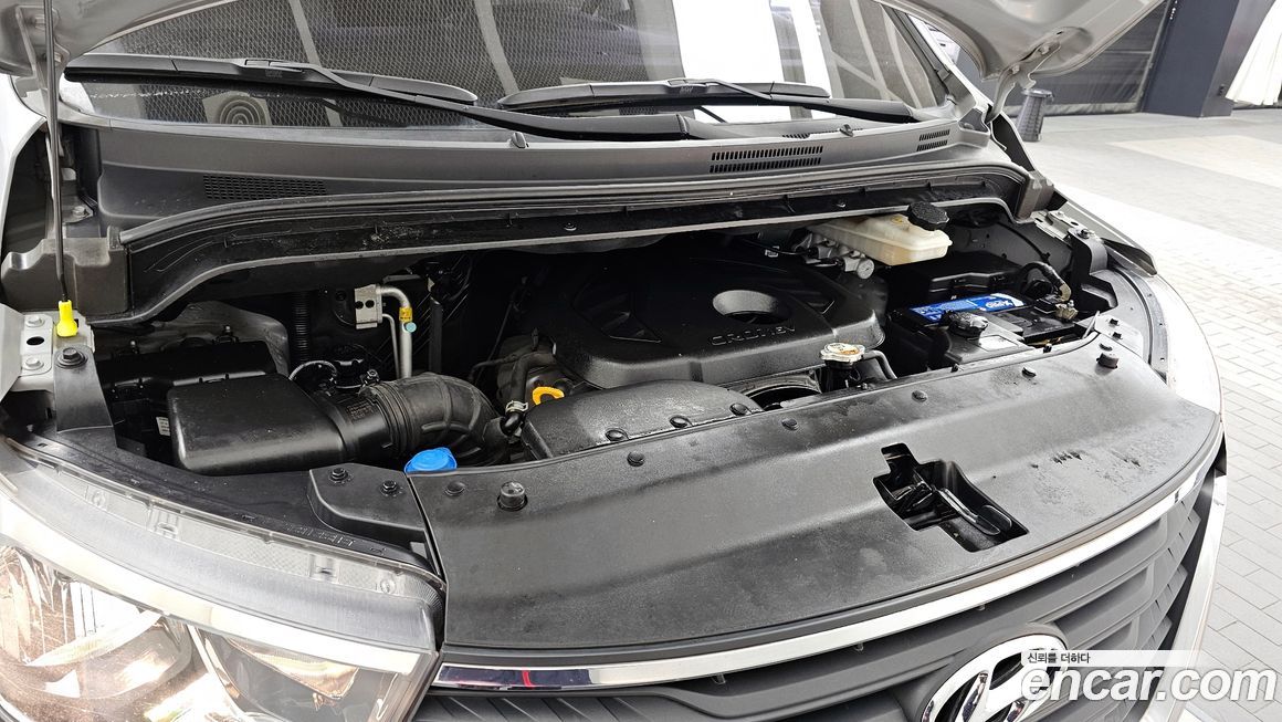 Hyundai Starex 2019