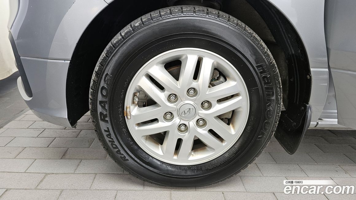 Hyundai Starex 2019