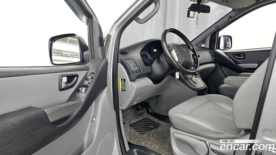 Hyundai Starex 2019