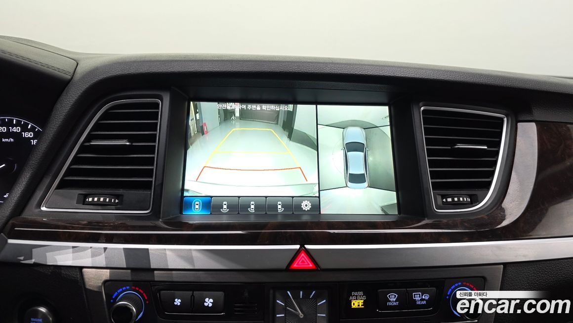 Hyundai Genesis 2016