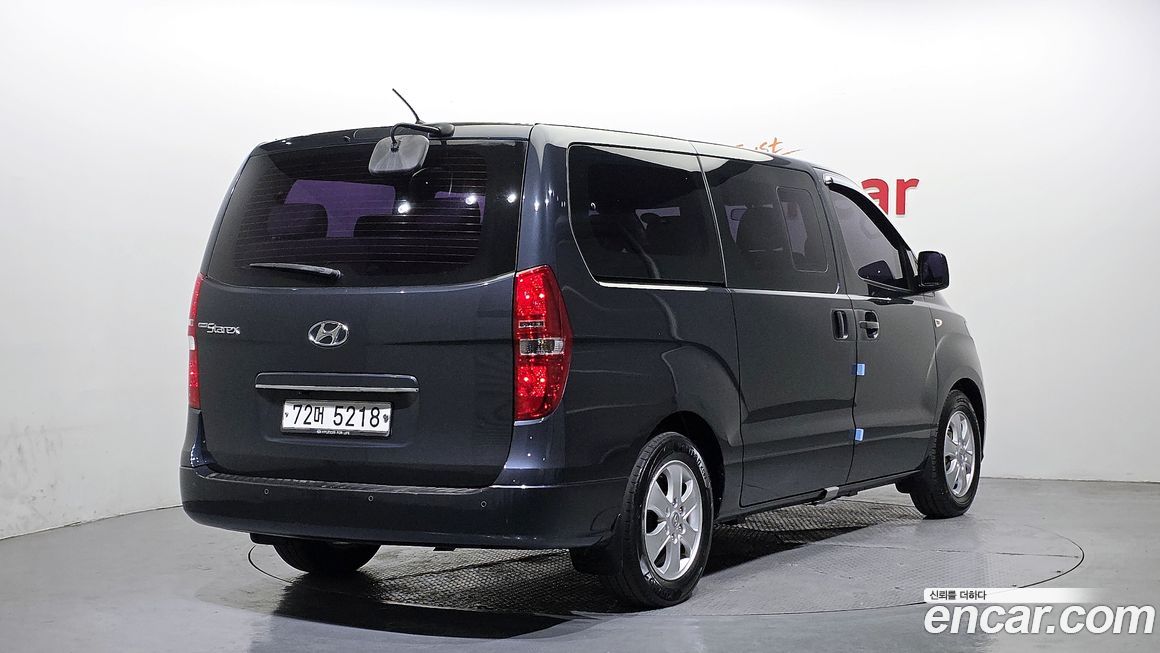 Hyundai Starex 2019