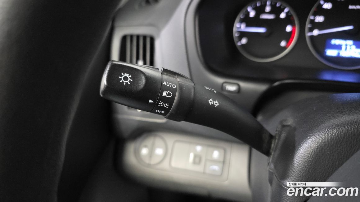 Hyundai Starex 2019