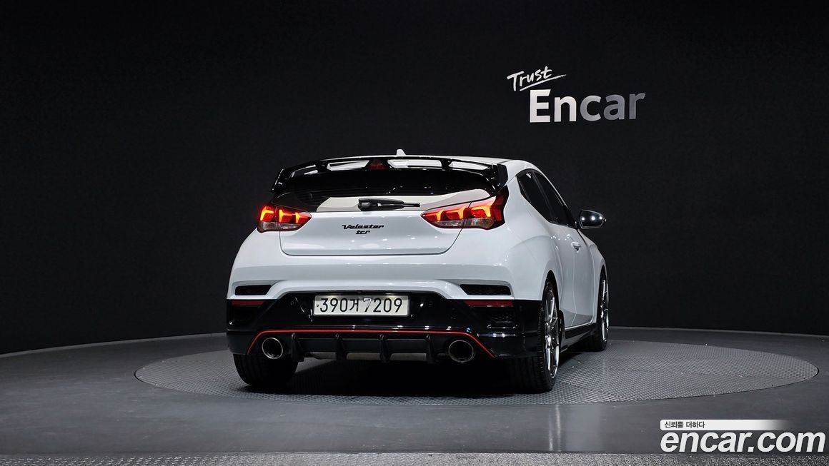 Hyundai Veloster 2019