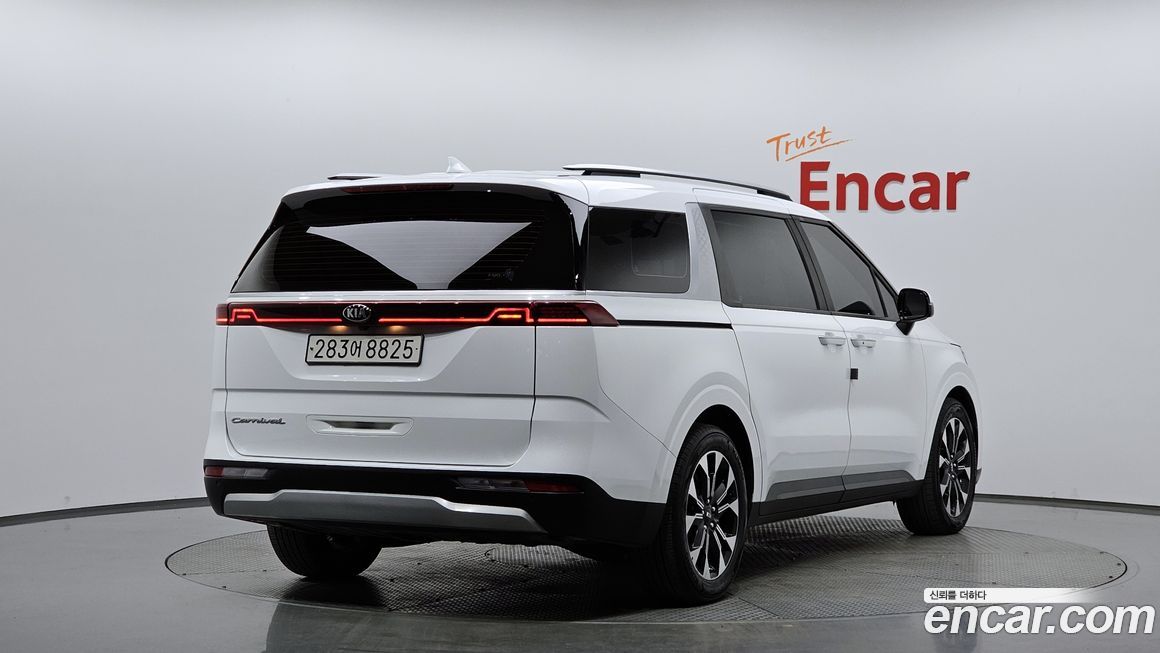 Kia Canival 2021