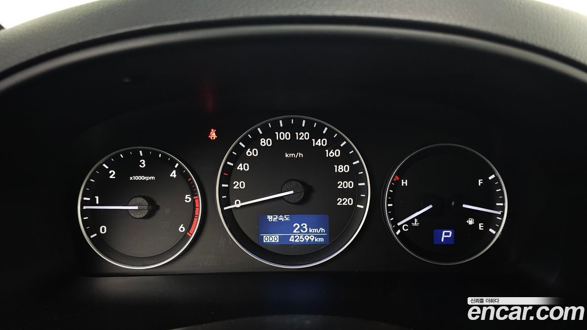 Hyundai Starex 2019
