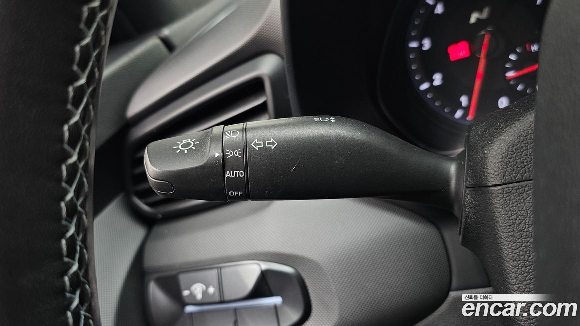 Hyundai Veloster 2019