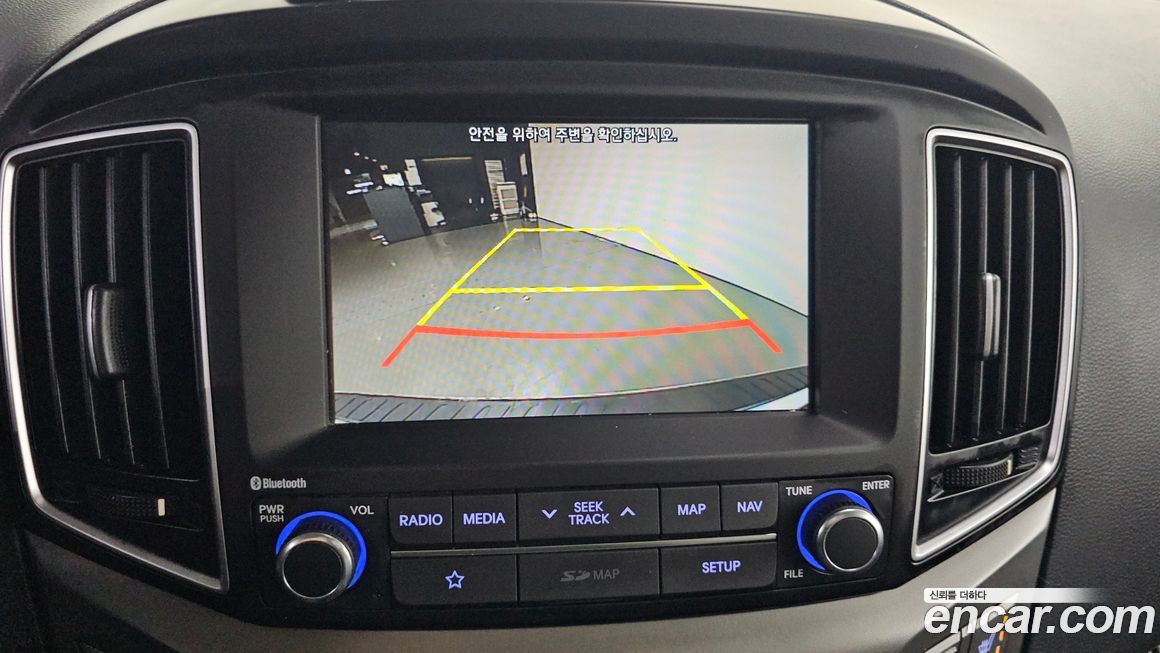 Hyundai Starex 2019