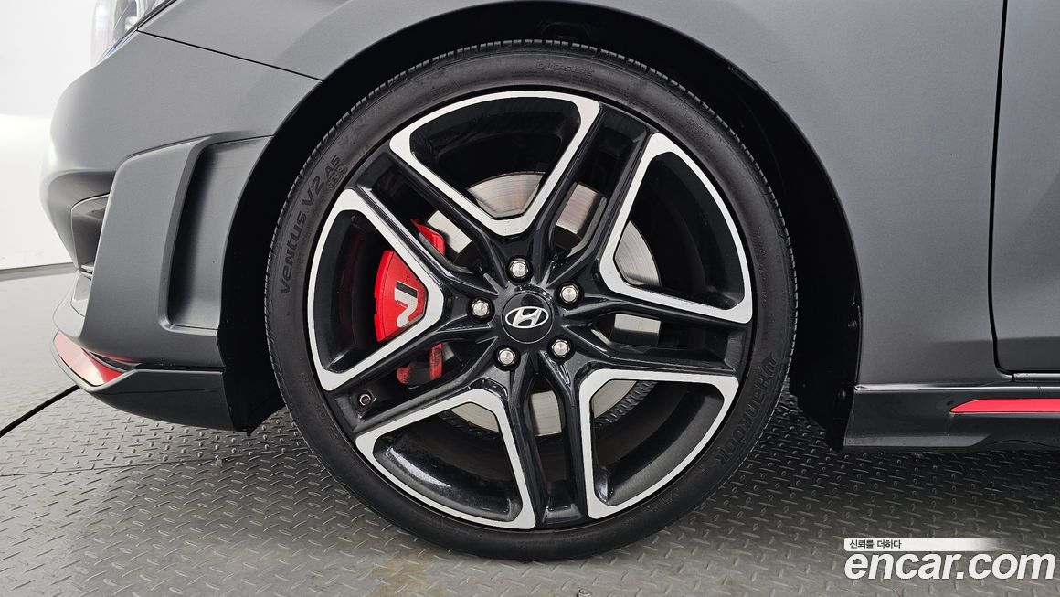 Hyundai Veloster 2019