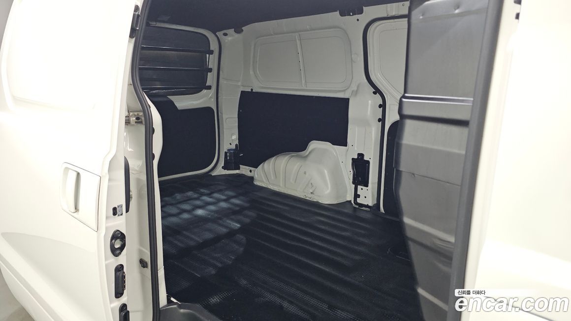 Hyundai Starex 2019