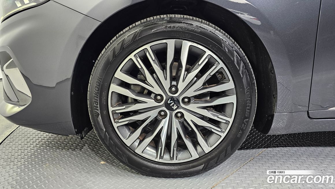 Kia K7 2020