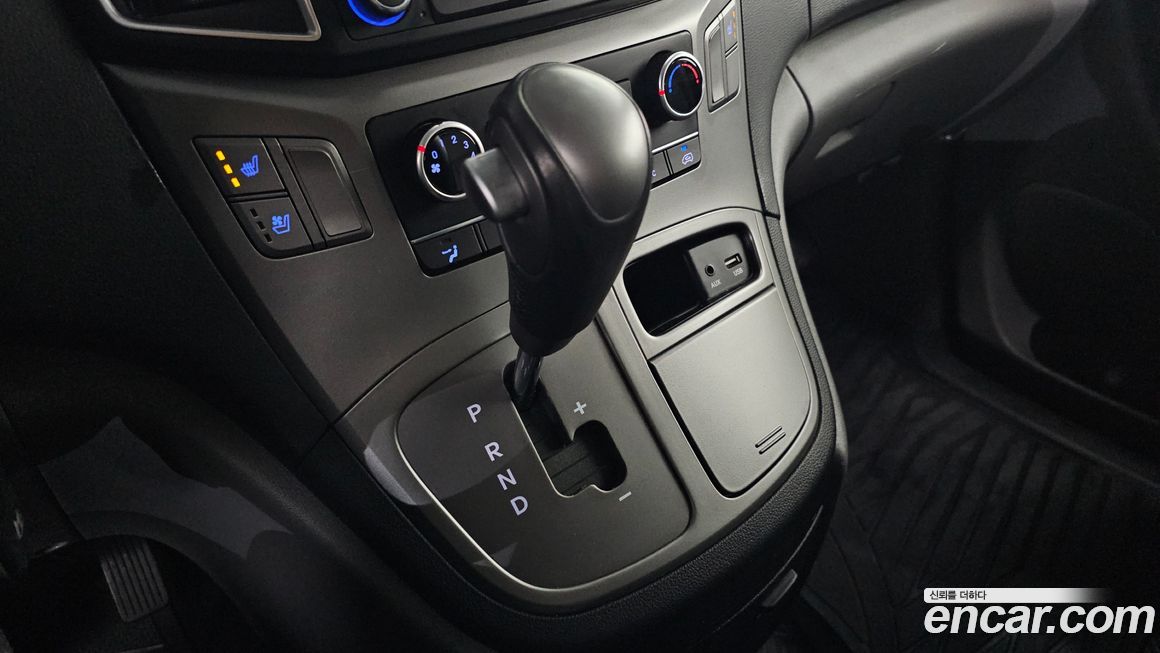 Hyundai Starex 2019