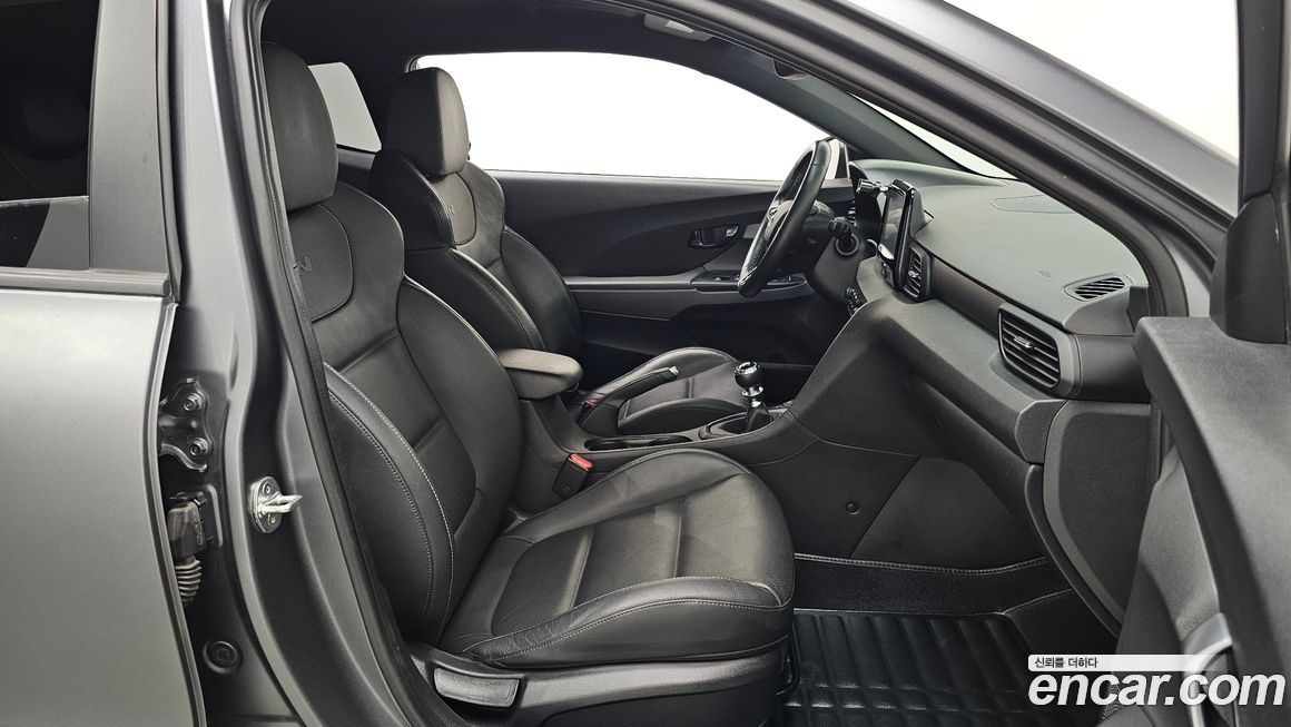 Hyundai Veloster 2019