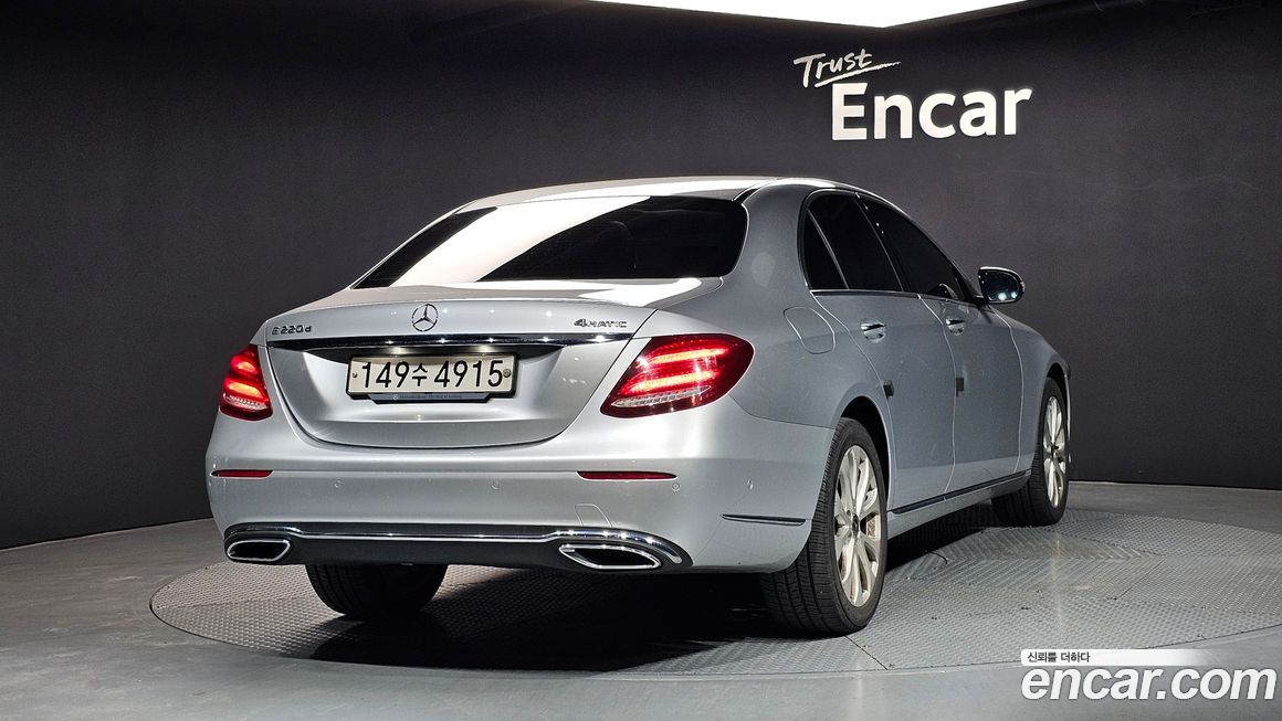 Mercedes-Benz E-Class 2018