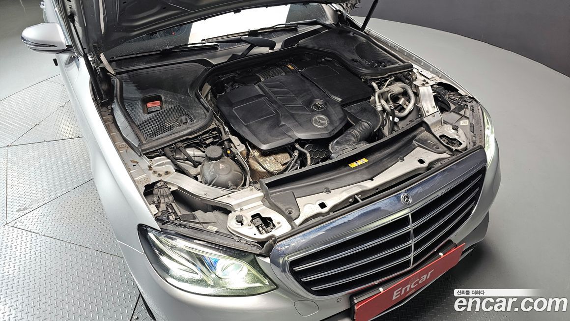 Mercedes-Benz E-Class 2018