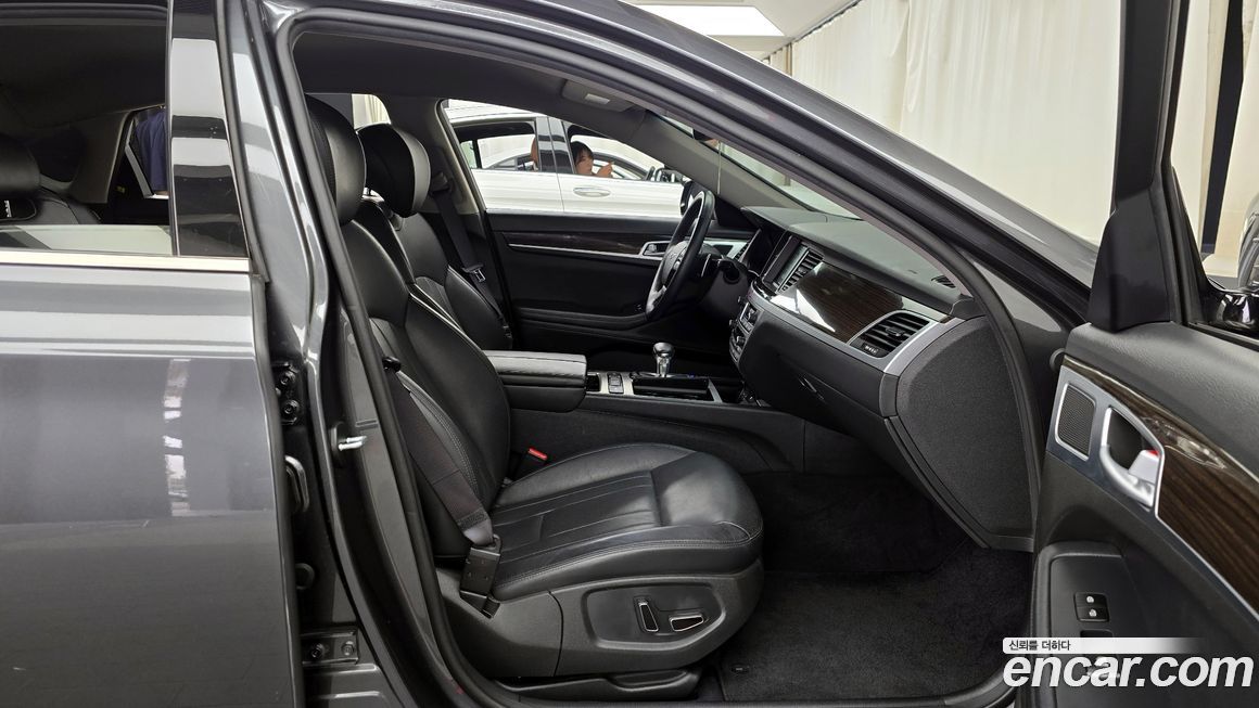 Genesis G80 2017