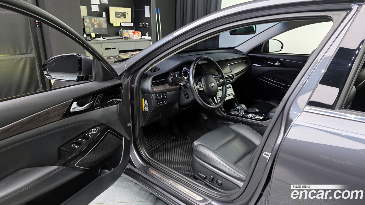 Kia K7 2020