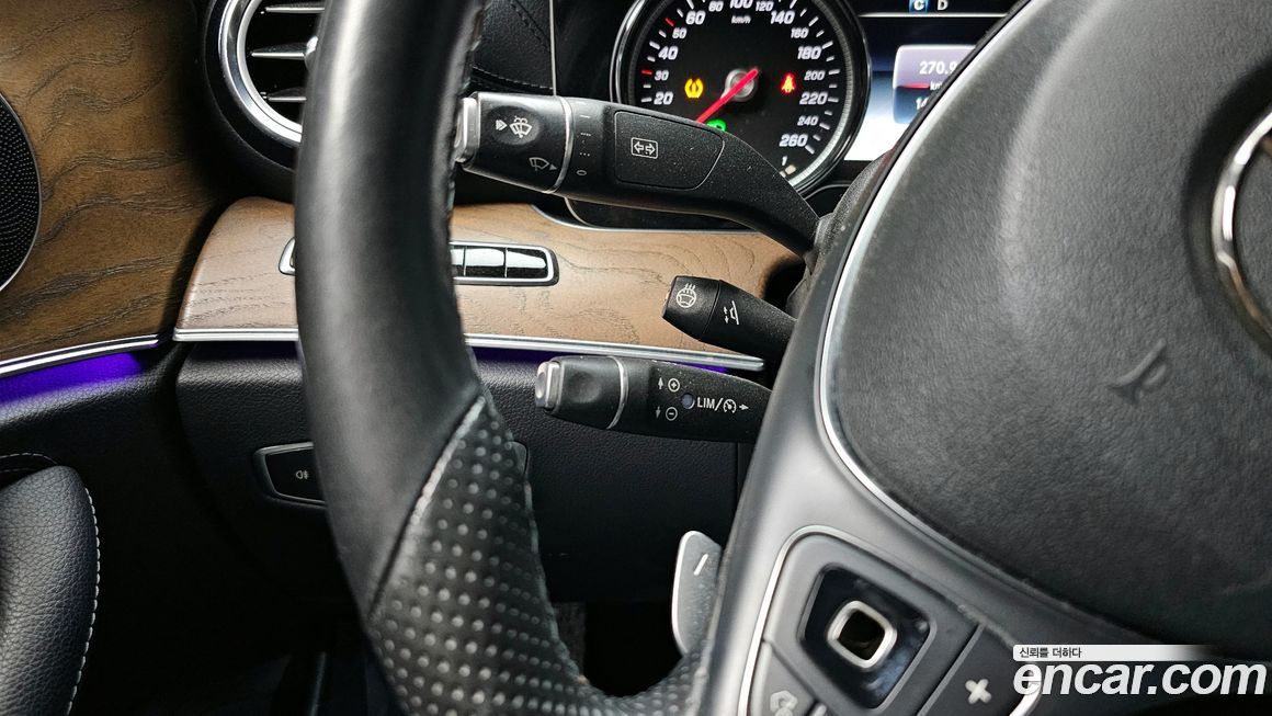 Mercedes-Benz E-Class 2018