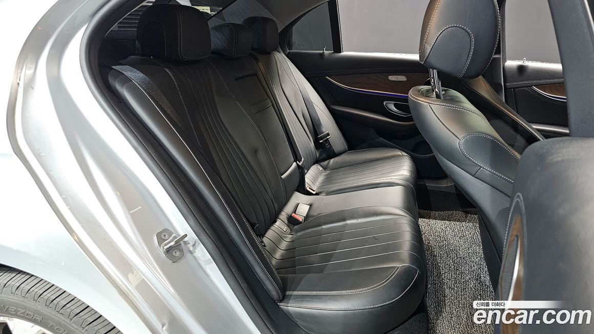 Mercedes-Benz E-Class 2018