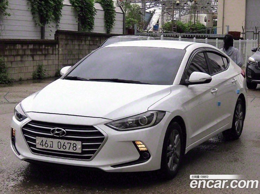 Hyundai AVANTE 2016