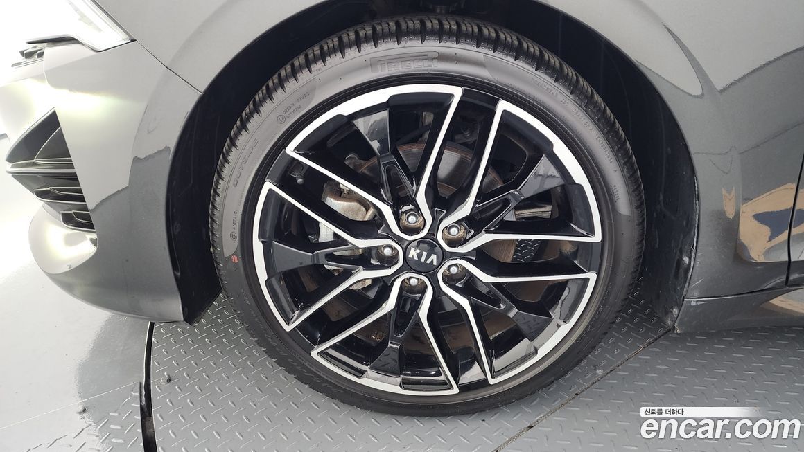 Kia K5 2021