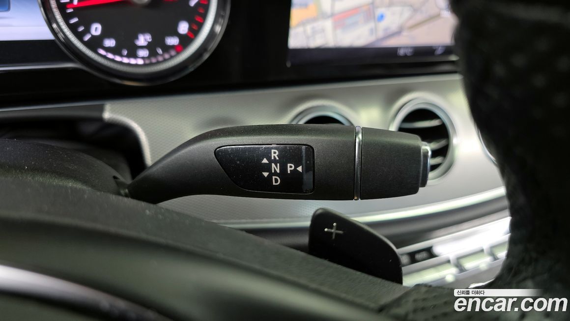 Mercedes-Benz E-Class 2017